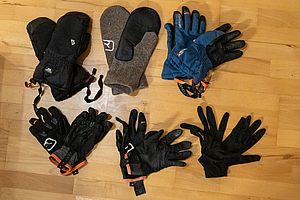 Handschuhe zum Skitourengehen