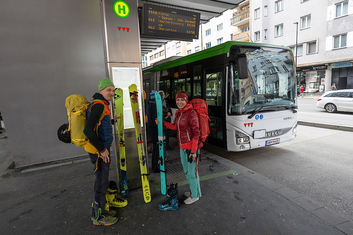  Vom Bahnhof Innsbruck bringt uns der Bus direkt zum Ausgangspunkt ins Kühtai 