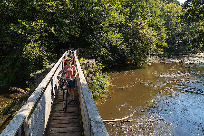 Brücke über die Ilz unterhalb der Schrottenbaummühle