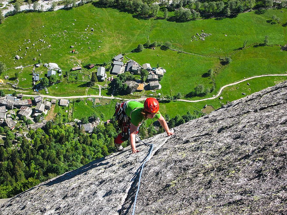 Bester Granit 500 m über dem Val di Mello - Sabine in Luna Nascente