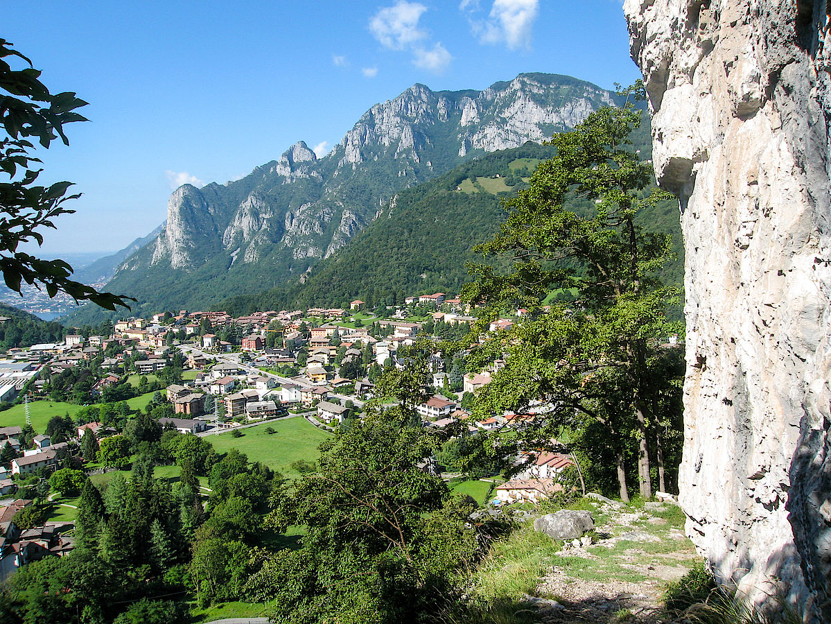 Klettern bei bei Lecco am Comersee