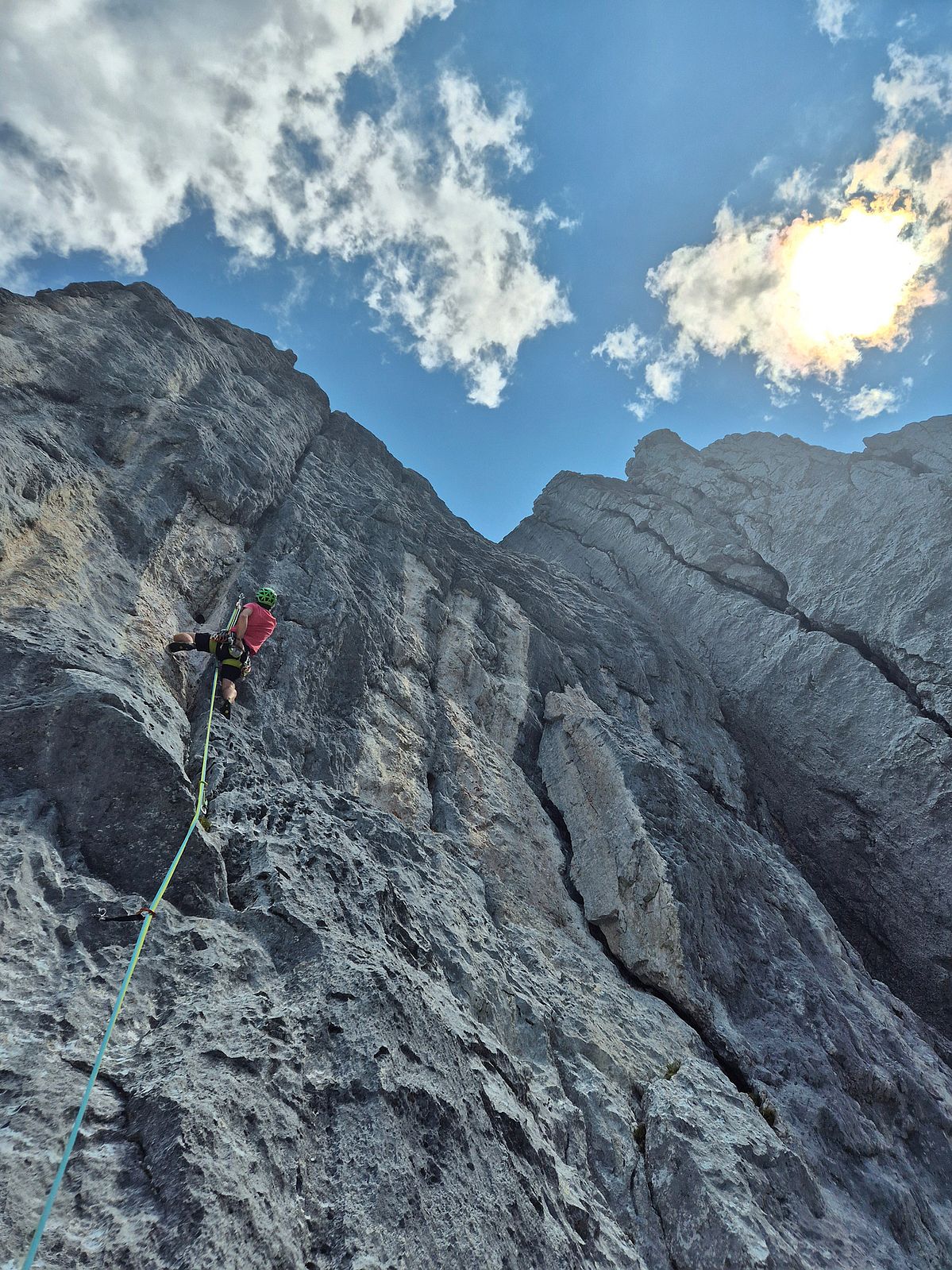 Im oberen Teil der Kletterroute "Irrlicht"