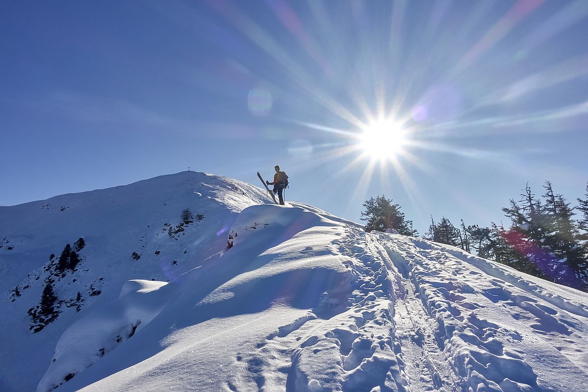 Breiter Rücken zum Gipfel