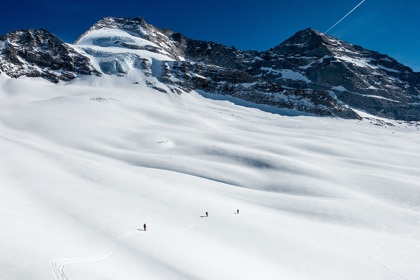 Abfahrt unter dem Olperer vorbei zur Geraer Hütte