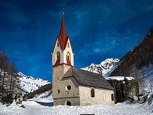 Heilig-Kreuz-Kirche im Ahrntal, Foto: Michael Keller