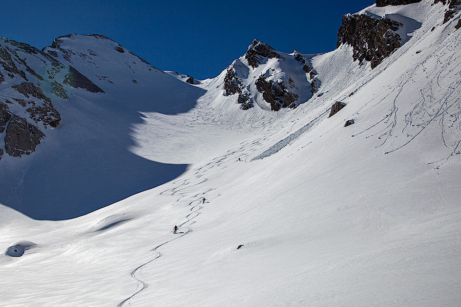 Abfahrt unterhalb der Nordwand des Grubenspitz