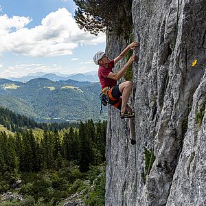 Gleich ist für Schorsch "Ende im Gelände" (6+)