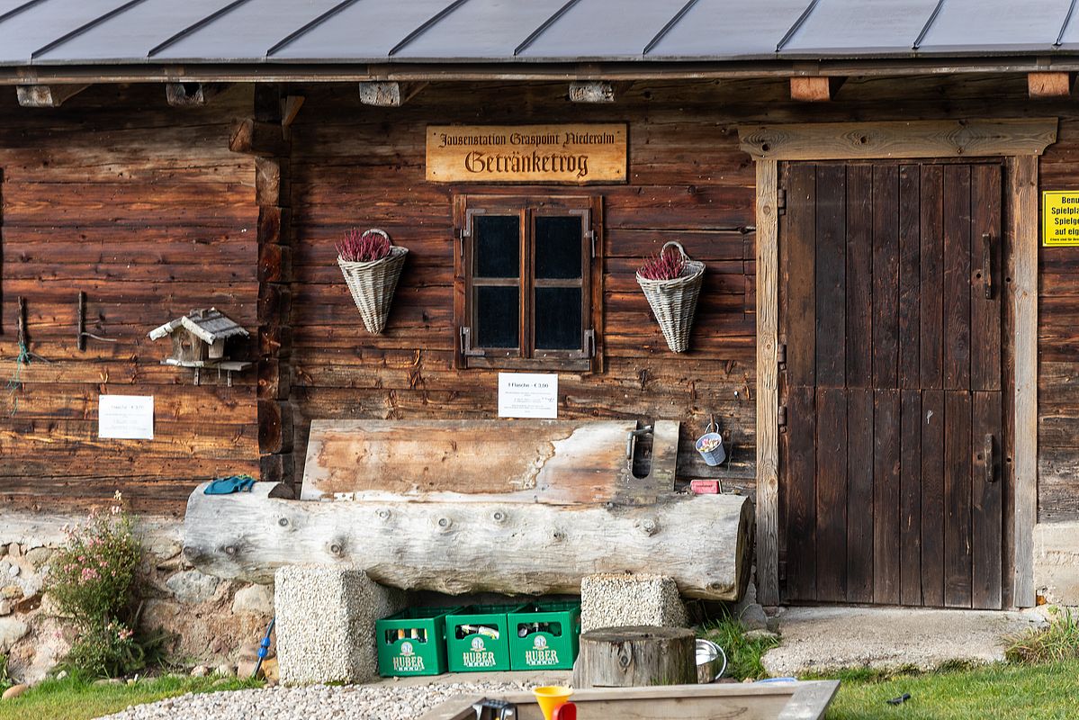 Getränketrog an der Graspoint-Alm