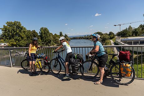 In Straubing gehts über die Donau
