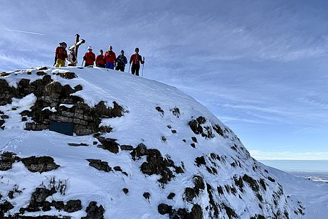Und wir haben die benachbarte Rotwand für uns