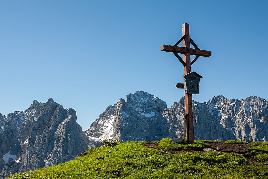 Vom Hausberg der Griesneralm - dem Feldberg hat man einen eindrucksvollen Blick auf die Steinerne Rinne
