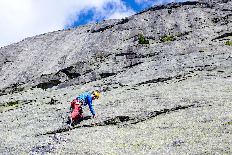 Plattiger Auftakt in "East of Easy" (7-) am Løefjell