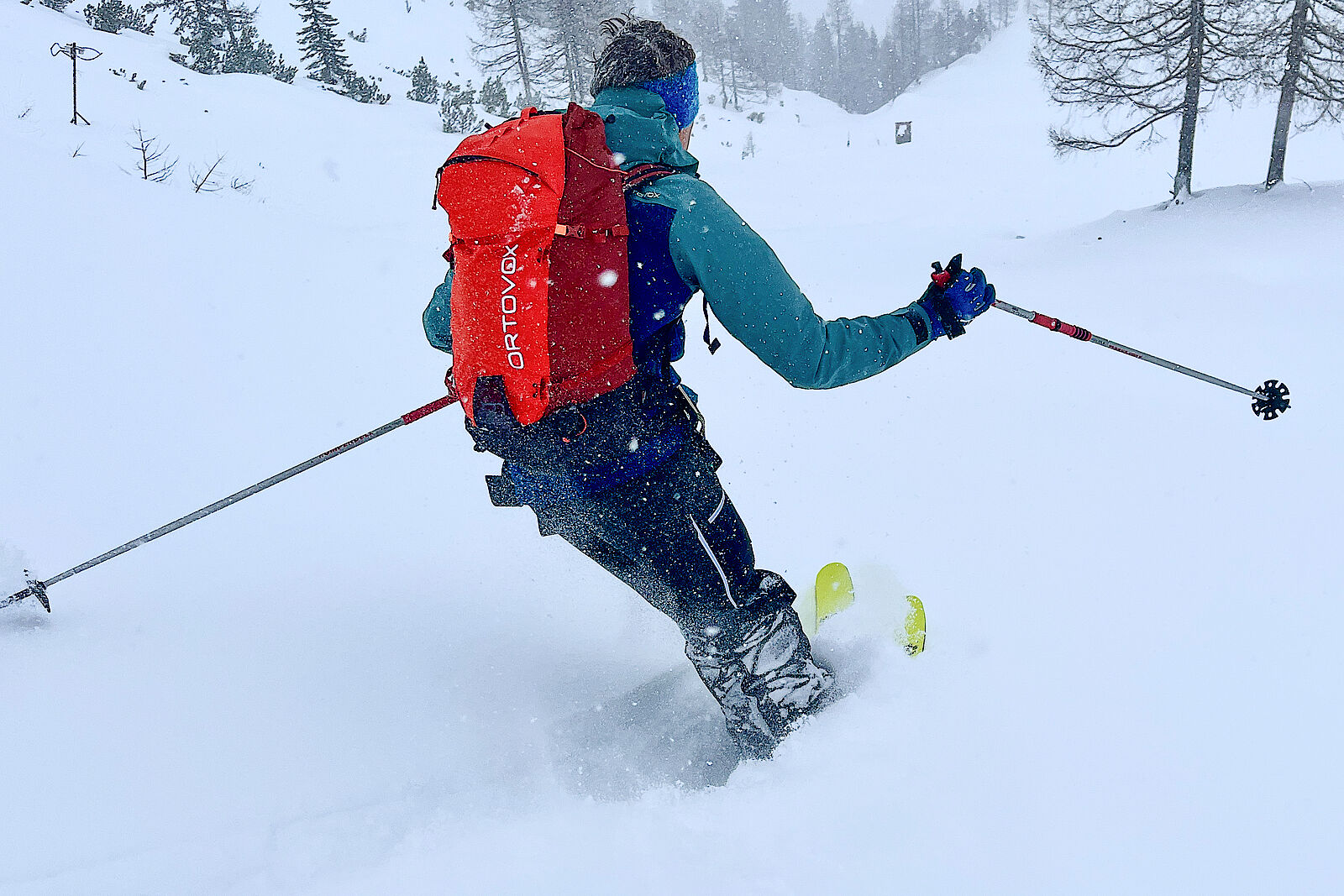 Die klassischen Skitourenhandschuhe decken ein breites Einsatzspektrum ab