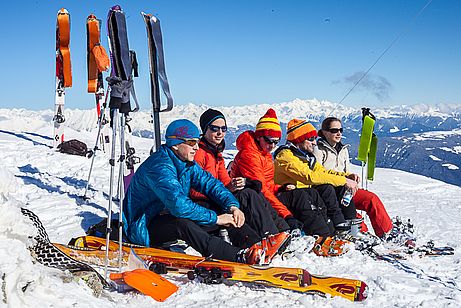 Ausgiebige Sonnenpause auf dem Schrotthorn. Ausgiebige Sonnenpause auf dem Schrotthorn.