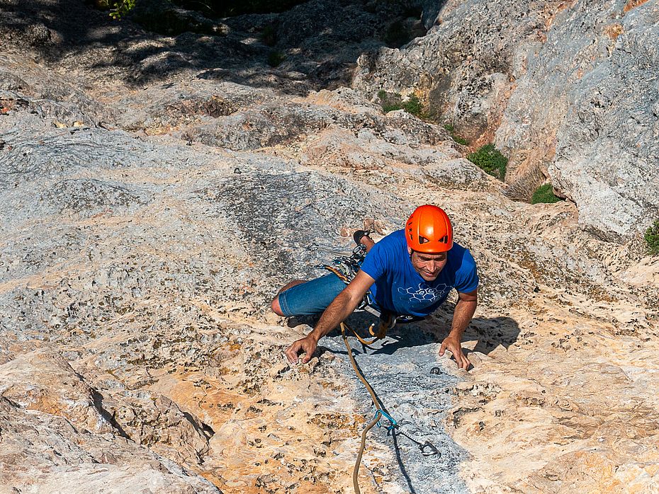 Tom Schlager bekommt Frühlingsgefühle (8-)