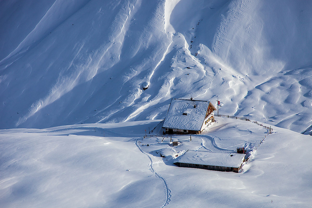 Potsdamer Hütte im Sellrain - Skitouren-Stützpunkt in den Stubaier Alpen