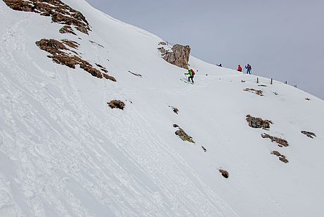 Steile Einfahrt in die Südflanke des Telfer Weißen Steile Einfahrt in die Südflanke des Telfer Weißen