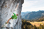 Klettern am Taubenstein - Paul Schrader freut sich über perfekten Fels und super Aussicht