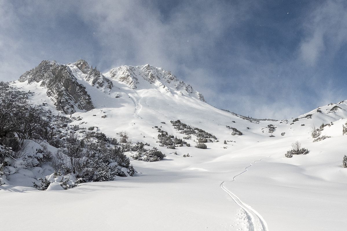 Einsame Abfahrt ins Großtiefental