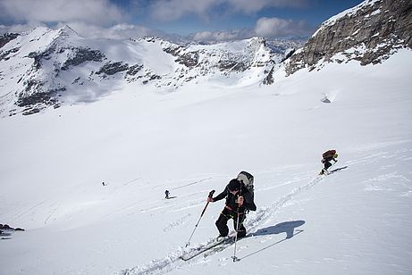 Die letzten Meter zum Skidepot Die letzten Meter zum Skidepot