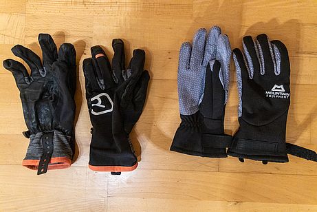 Die beiden empfohlenen Allround-Skitourenhandschuhe Die beiden empfohlenen Allround-Skitourenhandschuhe
