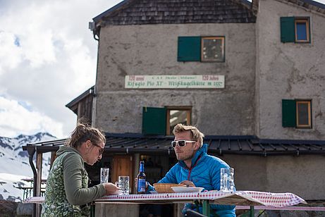 Pause an der Weißkugelhütte Pause an der Weißkugelhütte