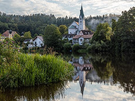 Malerischer Schlafplatz in Ramspau am Regen Malerischer Schlafplatz in Ramspau am Regen