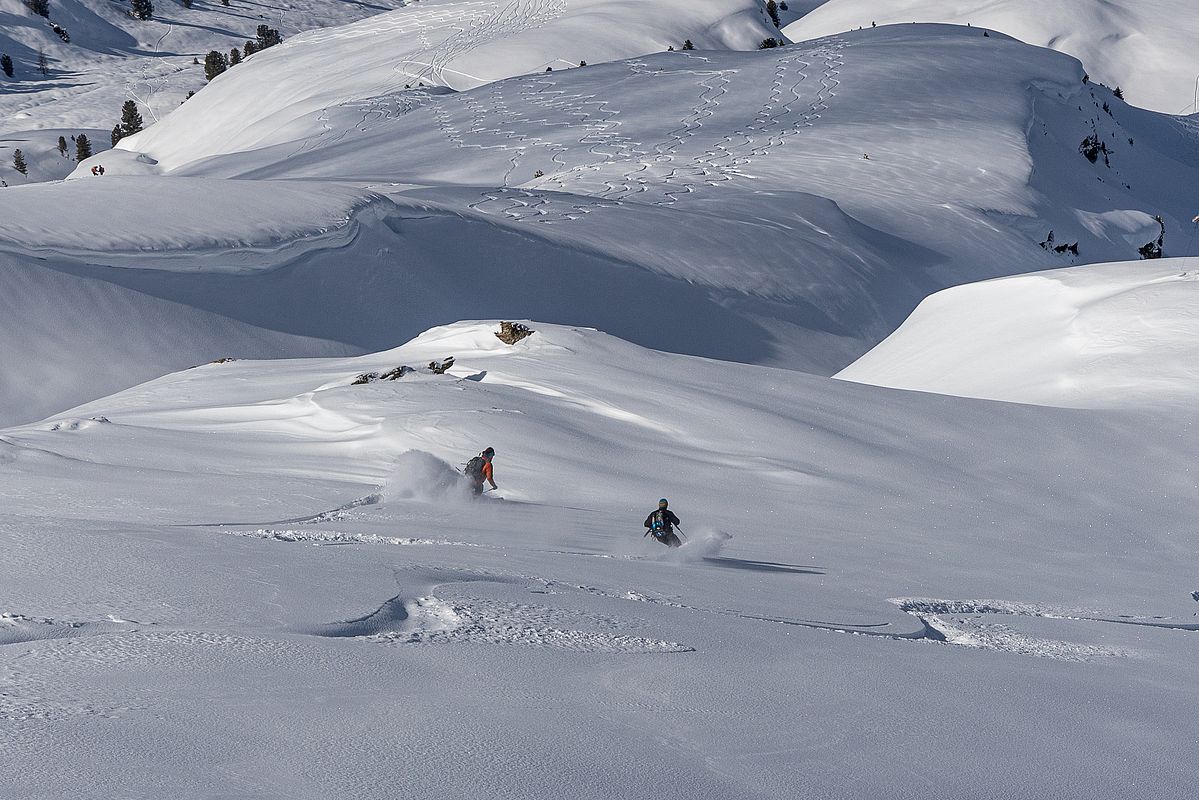 Bester Pulverschnee in der Abfahrt