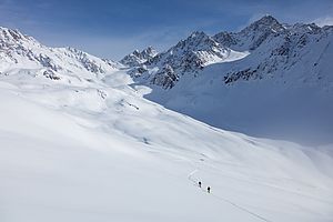 Einsame Pulverschneelandschaft im Langtauferer Tal.