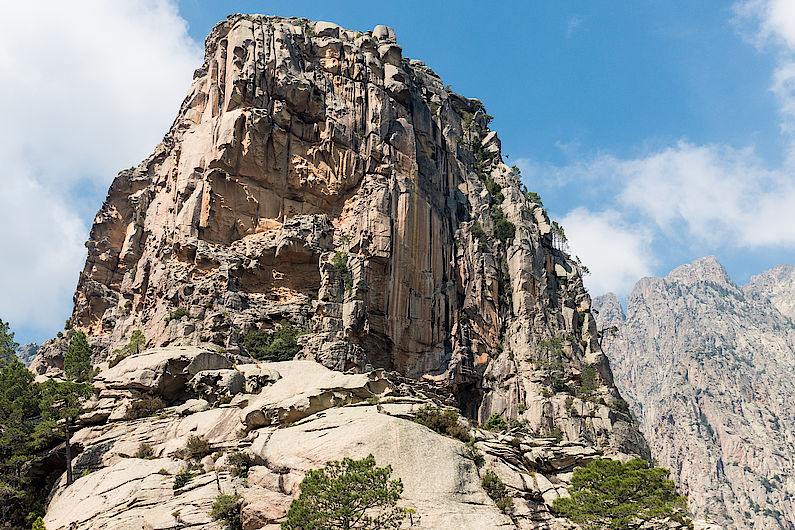 Blick vom Gipfel auf die Punta Rossa