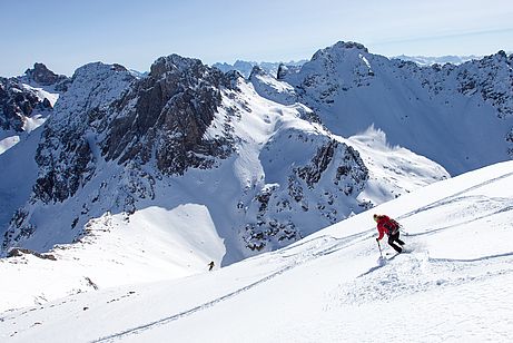 Traumhafte Pulverschneeabfahrt von der Kogelseespitze. Traumhafte Pulverschneeabfahrt von der Kogelseespitze.