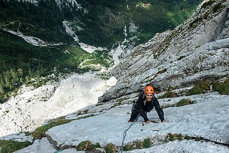 In der Route Kolosseum (7-/A0) Im oberen Teil der Kletterroute Kolosseum an der Kleinen Halt.