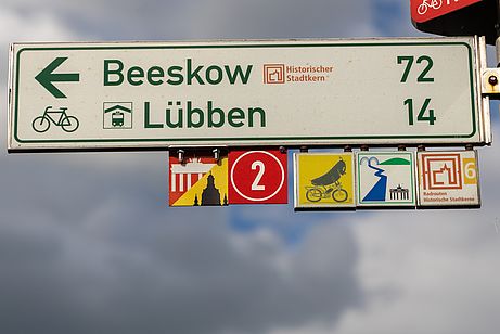In Lübbenau treffen wir auf den Gurkenradweg