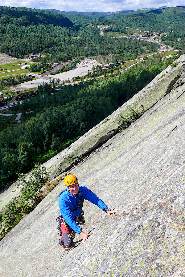 Tiefblick aus "East of Easy" (7-) am Løefjell