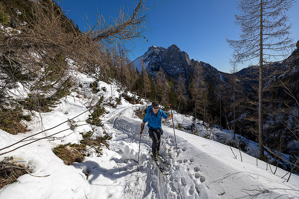 Aufstieg durch das Val della Miniera