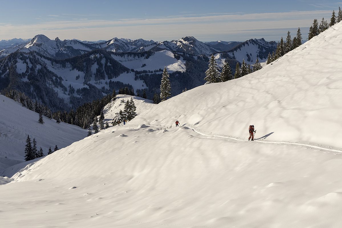 Einsame Spur vorbei an der Oberen Wallenburgalm