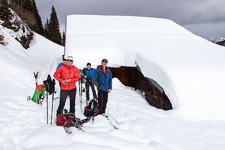 Viel Naßschnee an der Tofernalm Viel Naßschnee an der Tofernalm