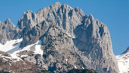 Die Vordere Karlspitze von Süden Die Vordere Karlspitze von Süden