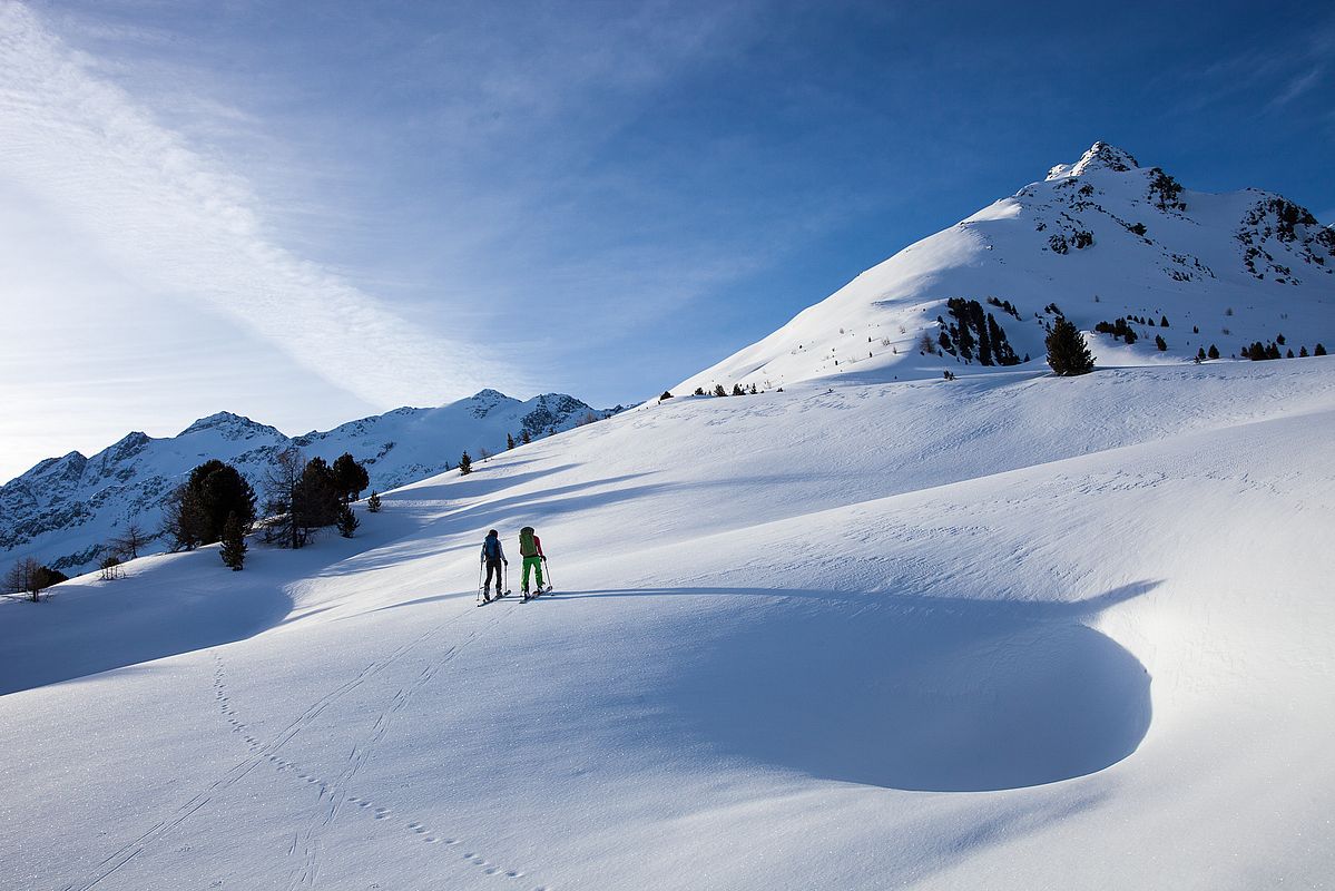 In der Querung zur Valbenairspitze