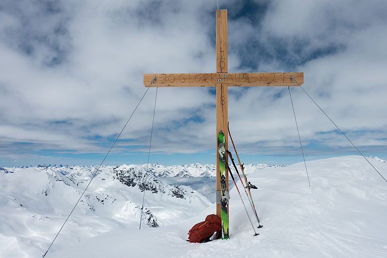 Das neue Gipfelkreuz am Glockhauser