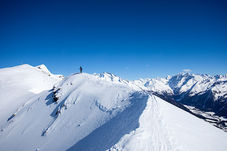 Am Gipfelgrat der Flatschspitze