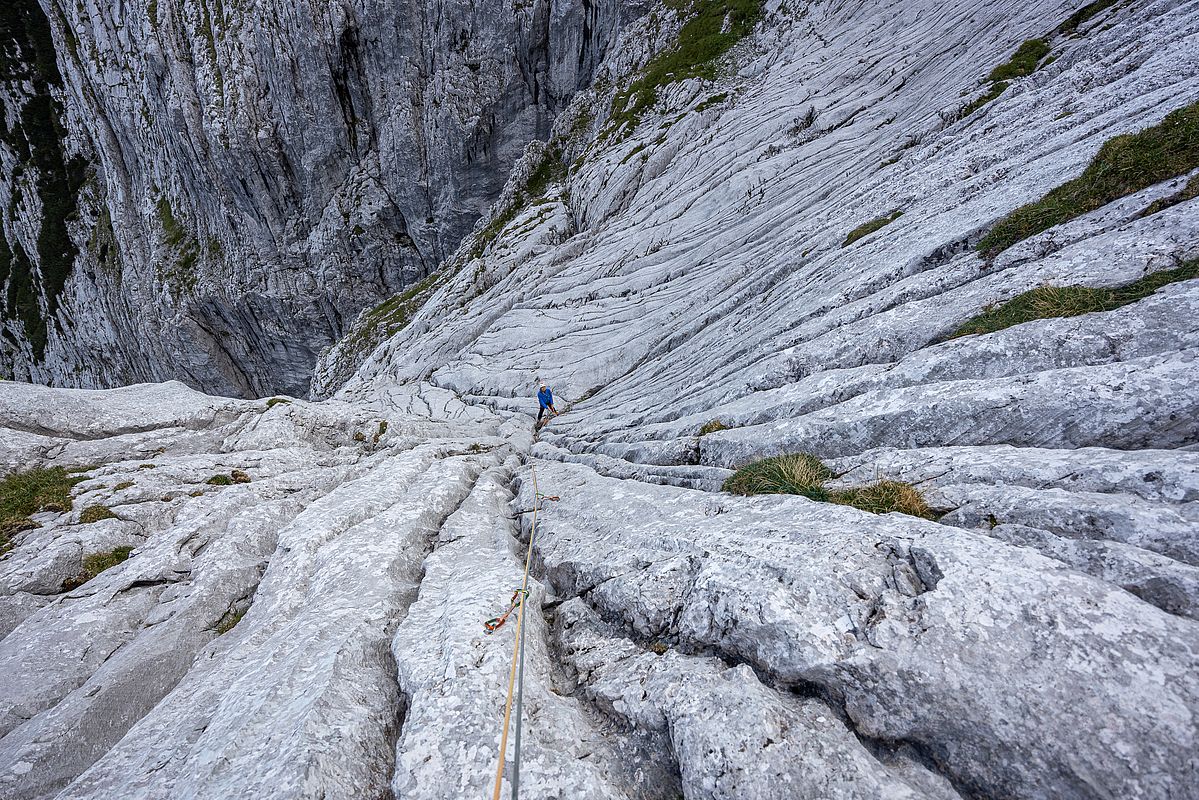 Leichte aber witzige Kletterei durch die skurrilen Schneelochplatten