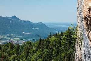 Blick zum Chiemsee und auf Unterwössen.