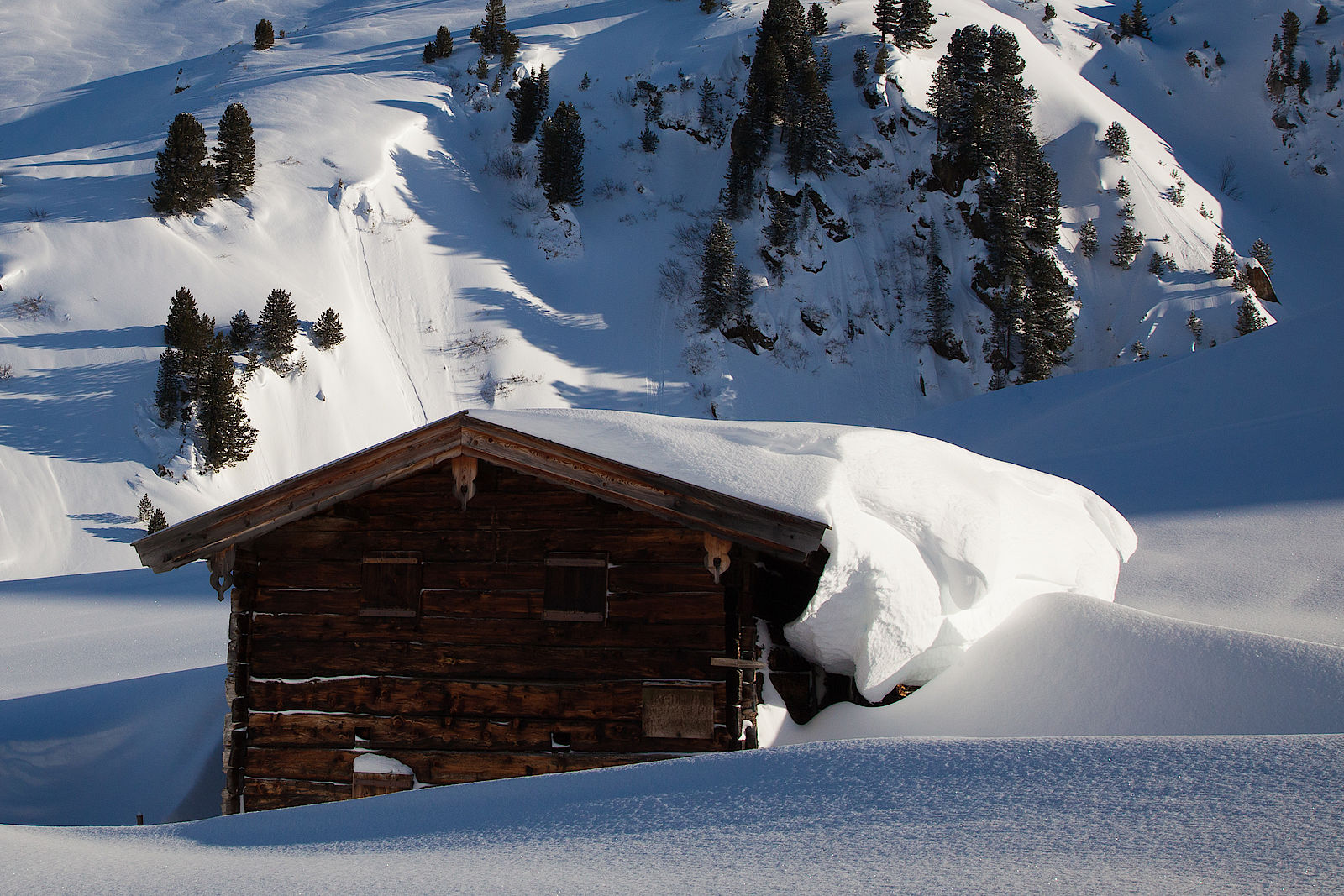 Viel Schnee an der Roßwildalm Viel Schnee an der Roßwildalm