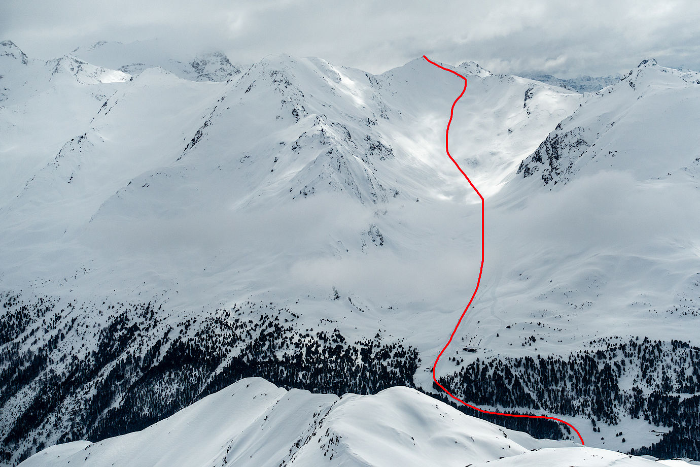 Die Aufstiegsroute auf die Mitterlochspitze Die Aufstiegsroute auf die Mitterlochspitze