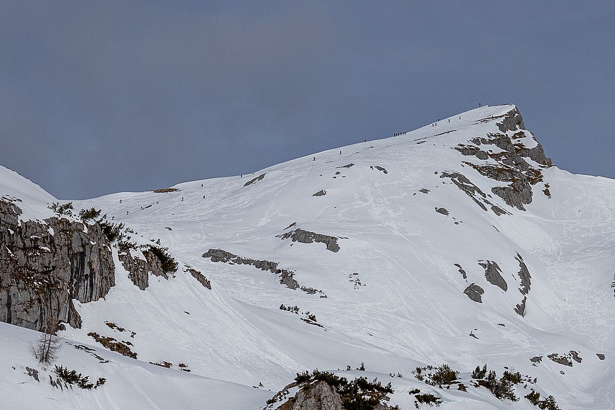 Großer Andrang gegen Mittag zur Seekarlspitze