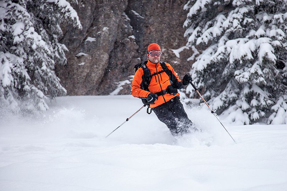 Pulverschnee am Stolzenberg bei der Abfahrt zur Albert-Link-Hütte