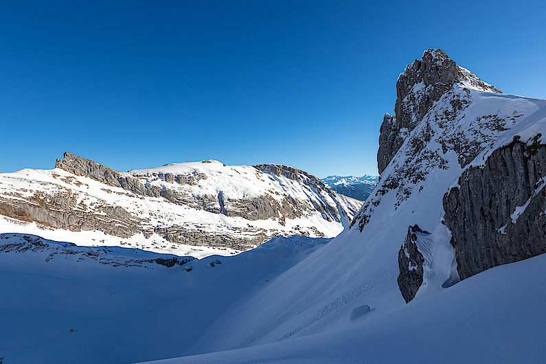 Blick von der Grubascharte auf den obersten Teil der Abfahrt Blick von der Grubascharte auf den obersten Teil der Abfahrt
