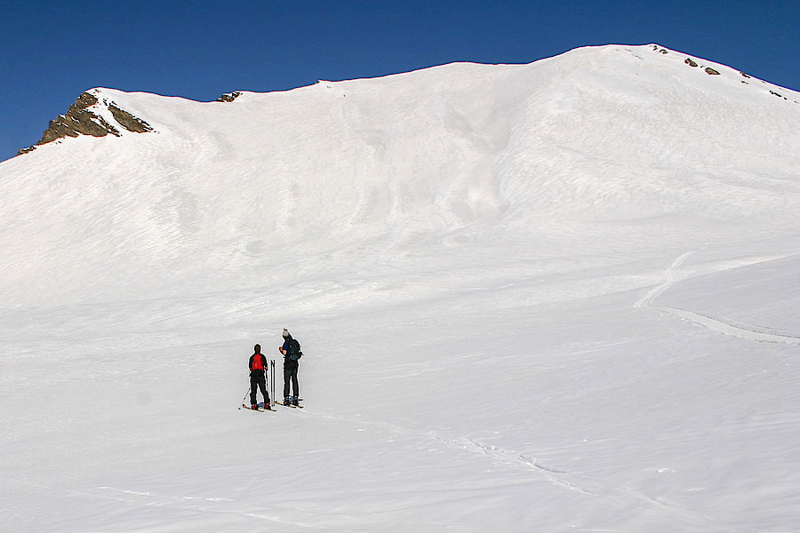 Vor der Südflanke des Bidara 