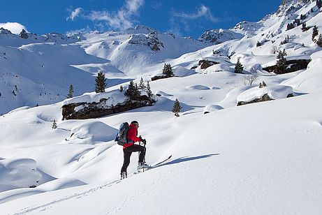 Einsam sind die Touren um die Grafennsalm, wie hier im Aufstieg zum Grafennsjoch. Einsam sind die Touren um die Grafennsalm, wie hier im Aufstieg zum Grafennsjoch.